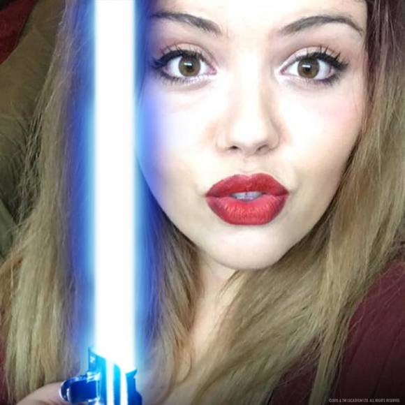 Meet your Posher, Martina - Picture 1 of 1