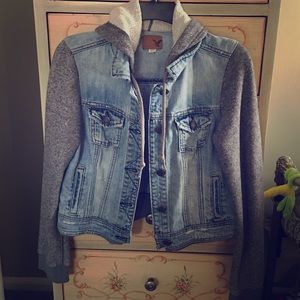 American eagle denim and sweater jacket