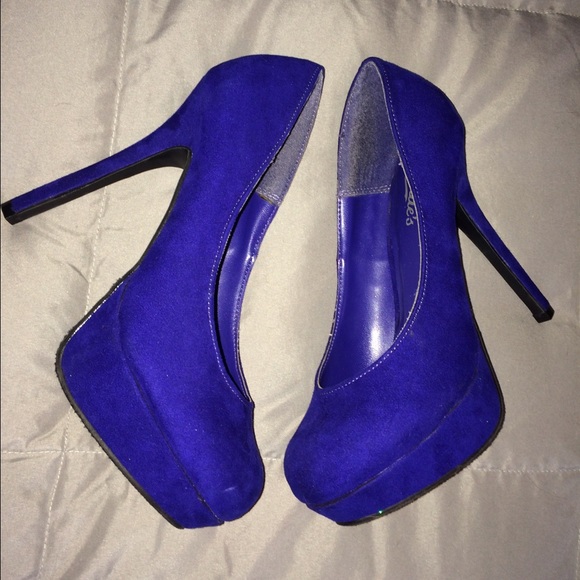 Candie's Royal Blue Platform Heels - Picture 3 of 3