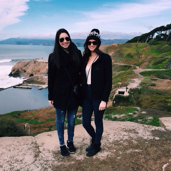 Meet your Posher, Victoria - Picture 3 of 4