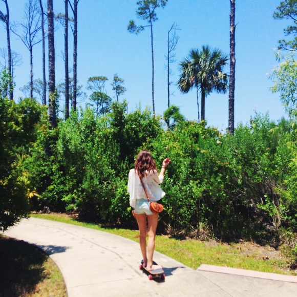 Meet your Posher, Victoria - Picture 4 of 4