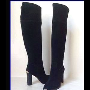 MK suede Regina boots New