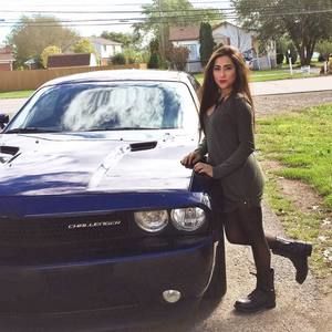 Meet your Posher, Kareny