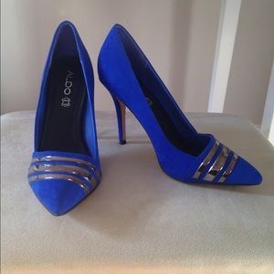 Royal blue pumps