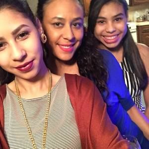 Meet your Posher, Ivette