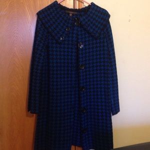 Women's tweed sweater coat.
