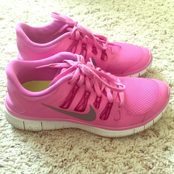 Nike free runs 5.0