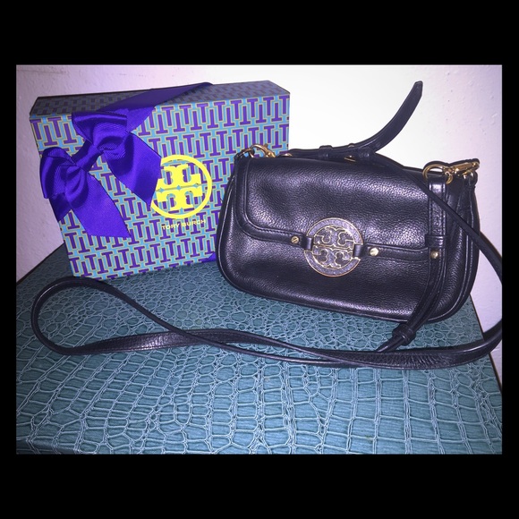 100%Authentic like new TORY BURCH!! $199 - Picture 1 of 4