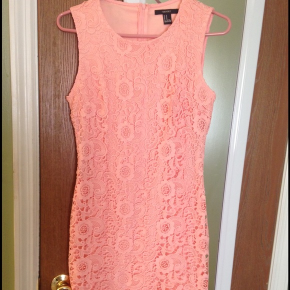 Forever 21 lace dress