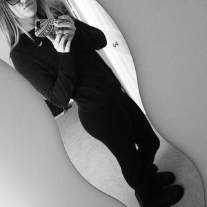 Meet your Posher, Leah