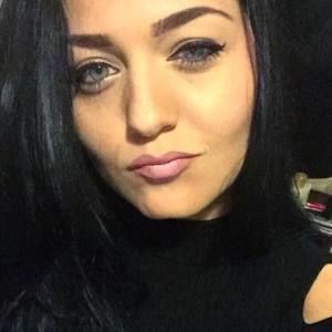 Meet your Posher, Iulia