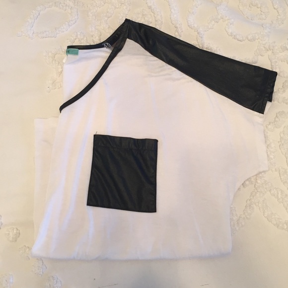 Leather paneled and pocket t