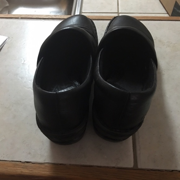 Clogs - Picture 4 of 4