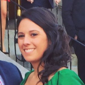 Meet your Posher, Julia