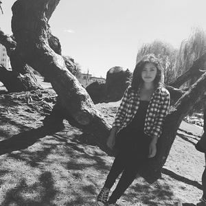 Meet your Posher, Laura