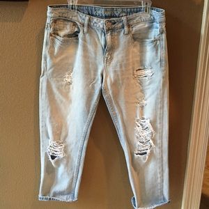 American Eagle capris