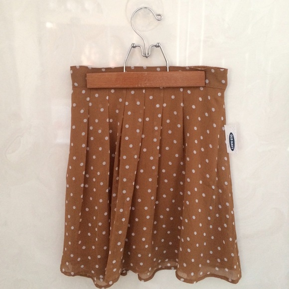 Tan polka dot skirt - Picture 1 of 1
