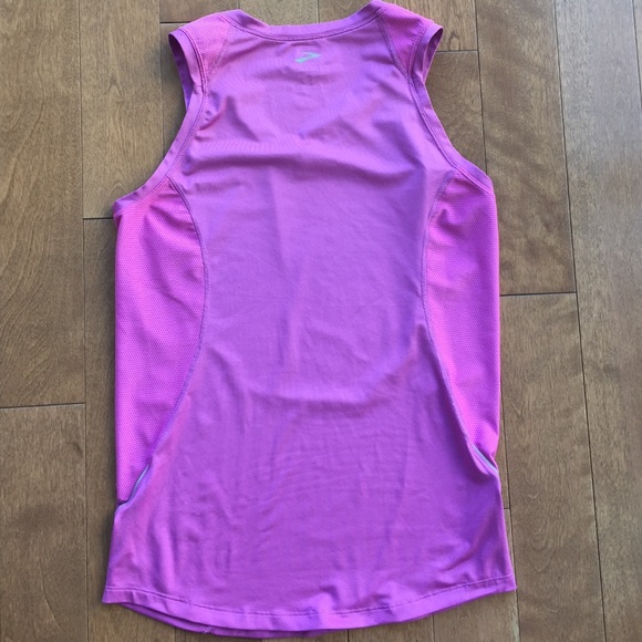 Brooks Running Lilac Equilibrium Racer Back - Picture 3 of 4