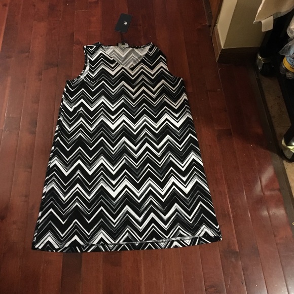 Boutique summer dress size medium Lbisse