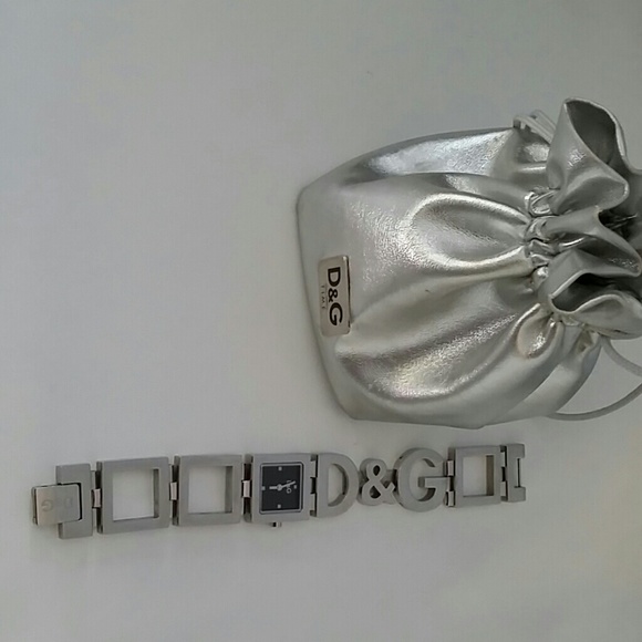 D & G watch