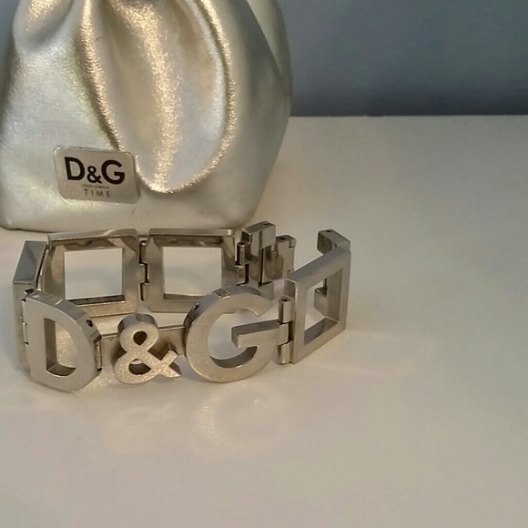 D & G watch