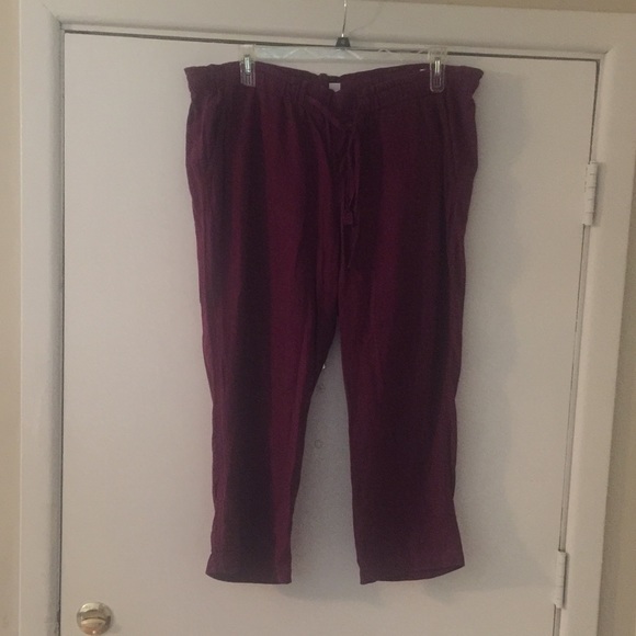Old navy linen capris size xl