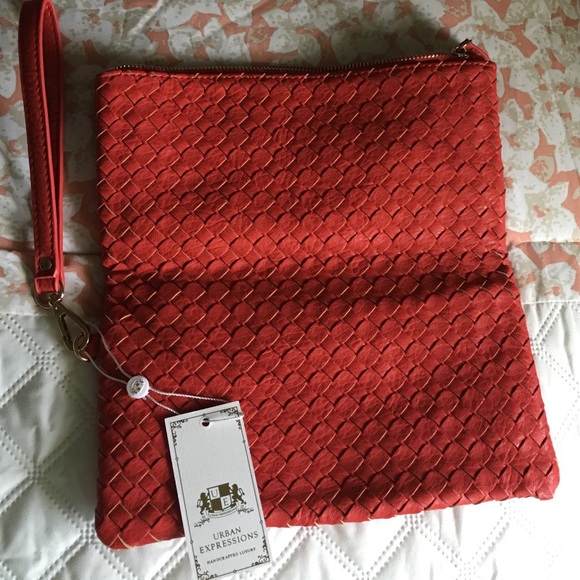 Leather NWT Adelade Woven fold over clutch. - Picture 3 of 4