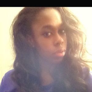 Meet your Posher, Zoe