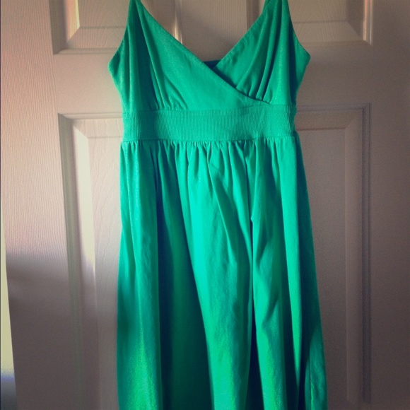 Old Navy green summer dress.