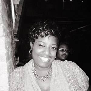 Meet your Posher, Gloria