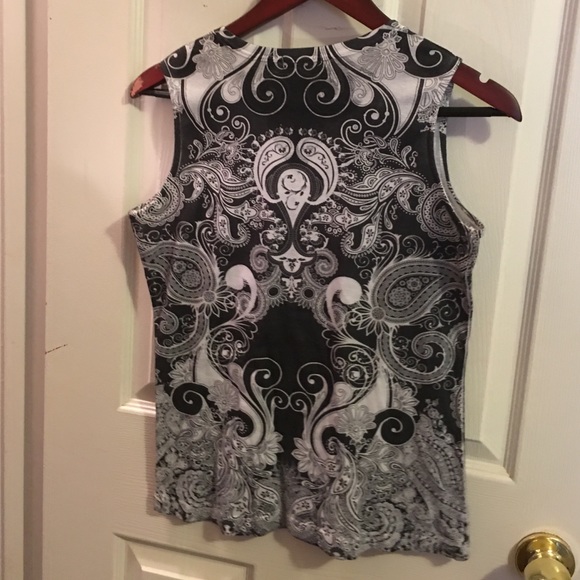 Top - Picture 4 of 4