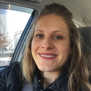 Meet your Posher, Rachelle