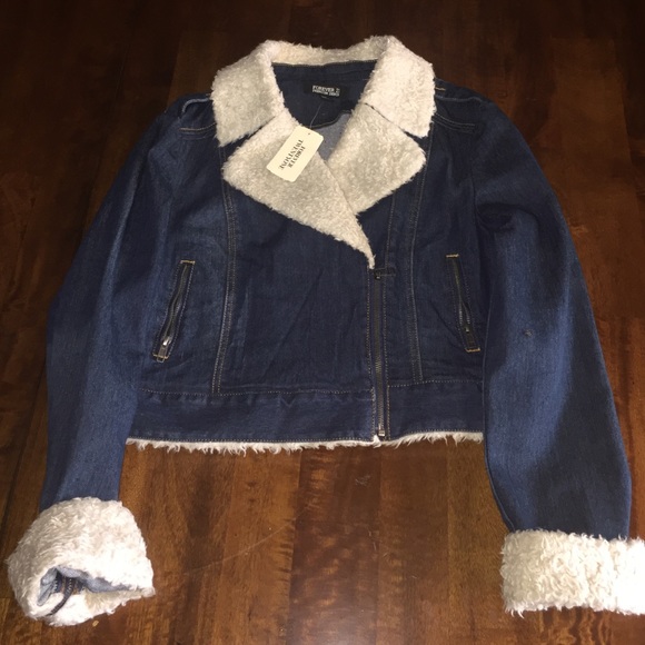 Blue denim short jacket . - Picture 1 of 1