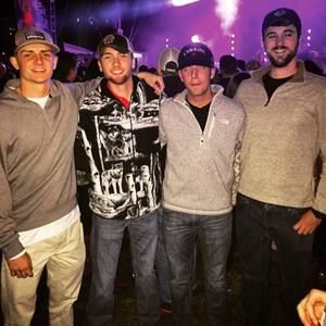 Meet your Posher, Tyler