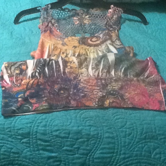 Tank top - Picture 2 of 3