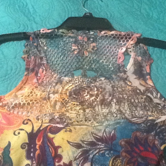 Tank top - Picture 3 of 3