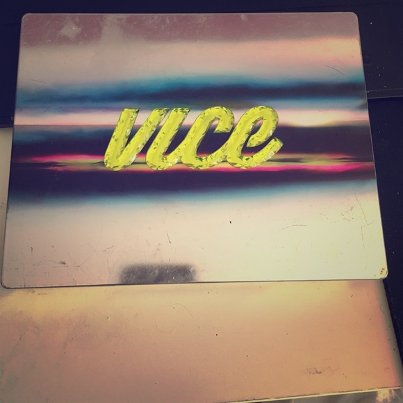 💙Vice 3 pallet💙
