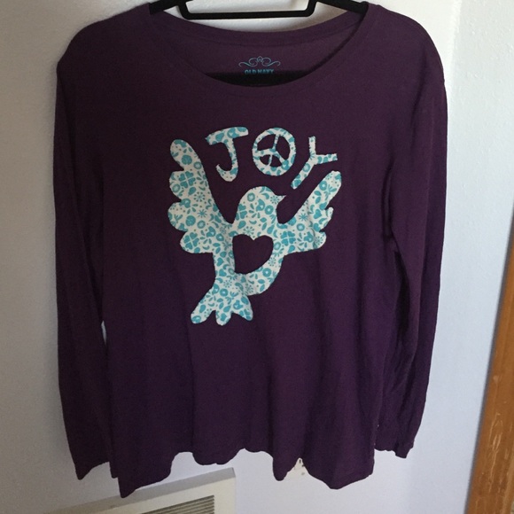 Old Navy long sleeve tee