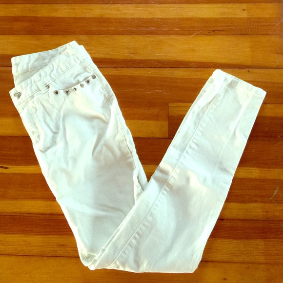 Mi white skinny jeans