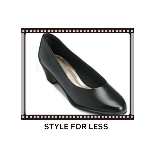 HUSH PUPPIES Angel Lo Heel - Picture 1 of 4