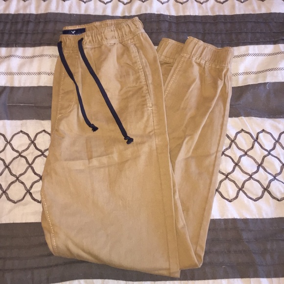 American Eagle Joggers