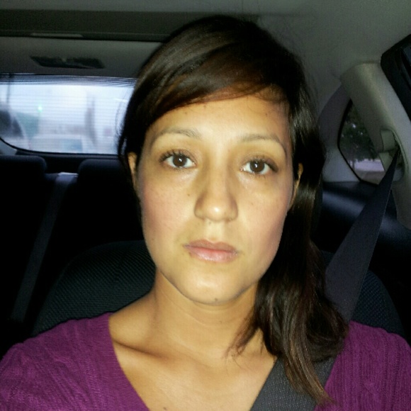 Meet your Posher, Alejandra - Picture 1 of 1