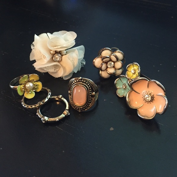 Vintage Rings - Picture 3 of 3