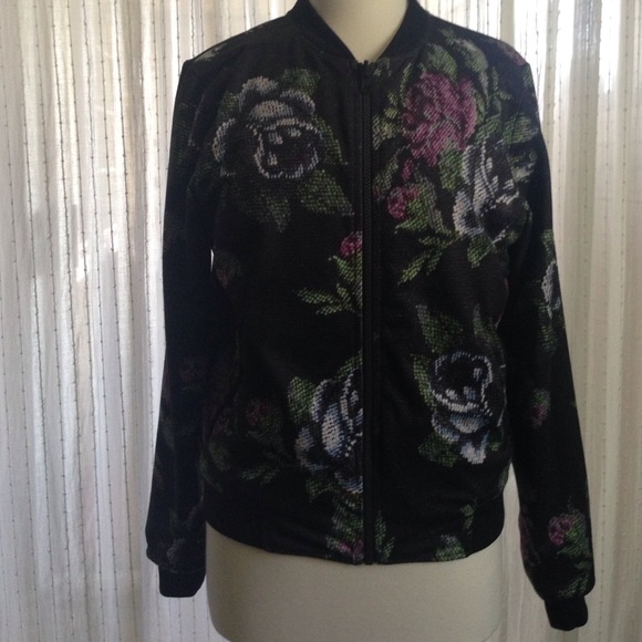 Reversible 3D jacket by Lululemon