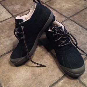 Ugg Australia water proof boots