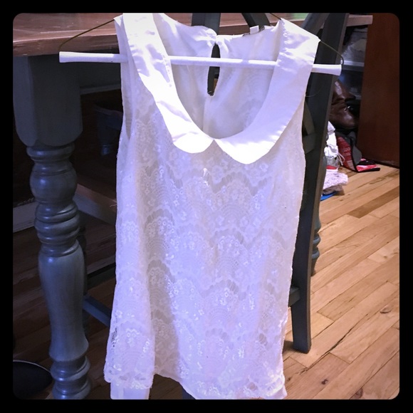 White lace peter pan collar tank top
