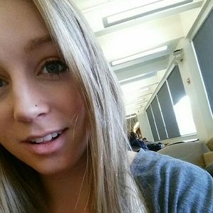 Meet your Posher, Georgia