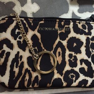 NWT Authentic Victoria's Secret wristlet