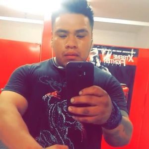 Meet your Posher, Victor