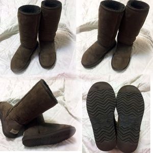 UGG Tall Classic Chocolate Sale